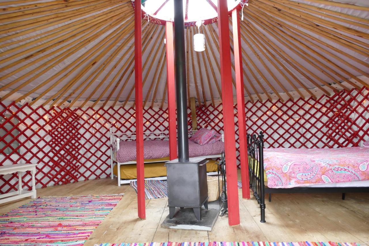 Hotel Alder Yurt Wych Elm Glamping Helston Exterior foto